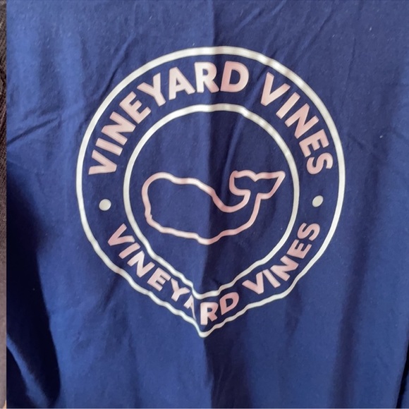 NWOT VINEYARD VINES LONG SLEEVE - Picture 3 of 4